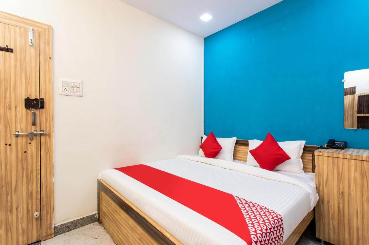 Oyo 24196 Hotel Shreenath Palace Ujjain Dış mekan fotoğraf